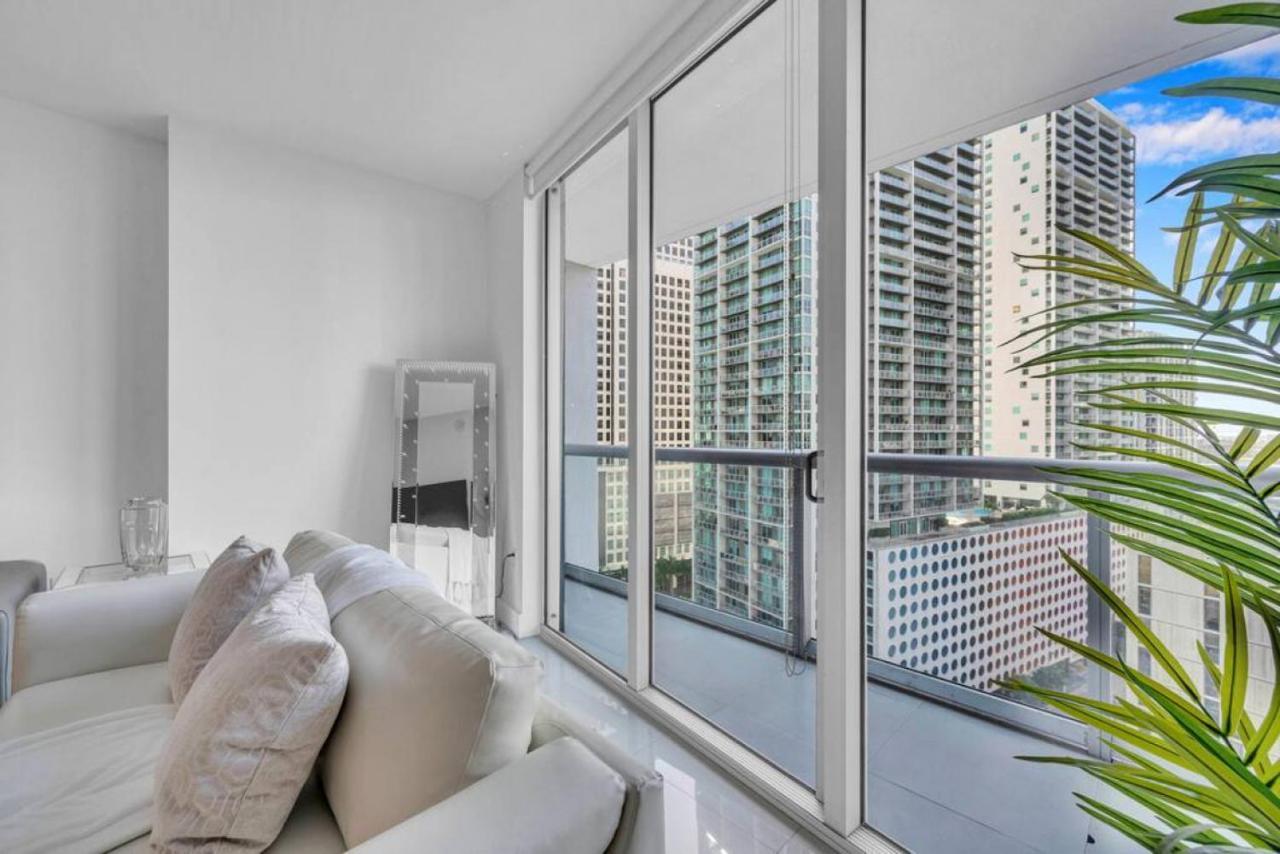 Modern 1 Bed Icon Brickell With Amazing Views Daire Miami Dış mekan fotoğraf