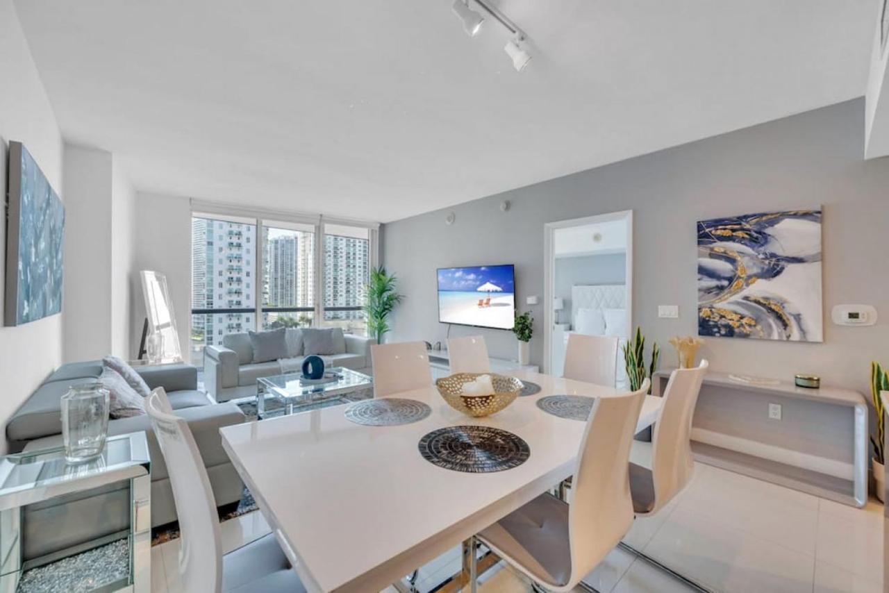 Modern 1 Bed Icon Brickell With Amazing Views Daire Miami Dış mekan fotoğraf