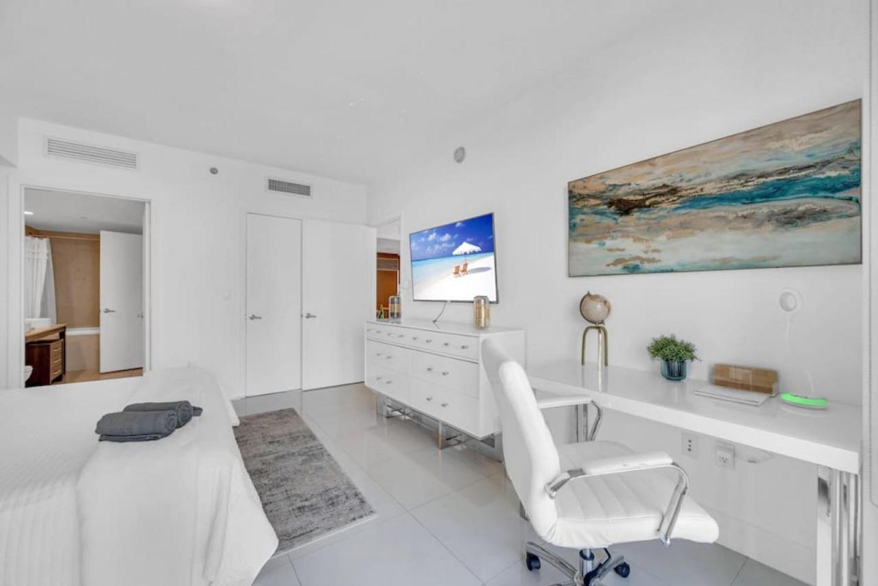 Modern 1 Bed Icon Brickell With Amazing Views Daire Miami Dış mekan fotoğraf