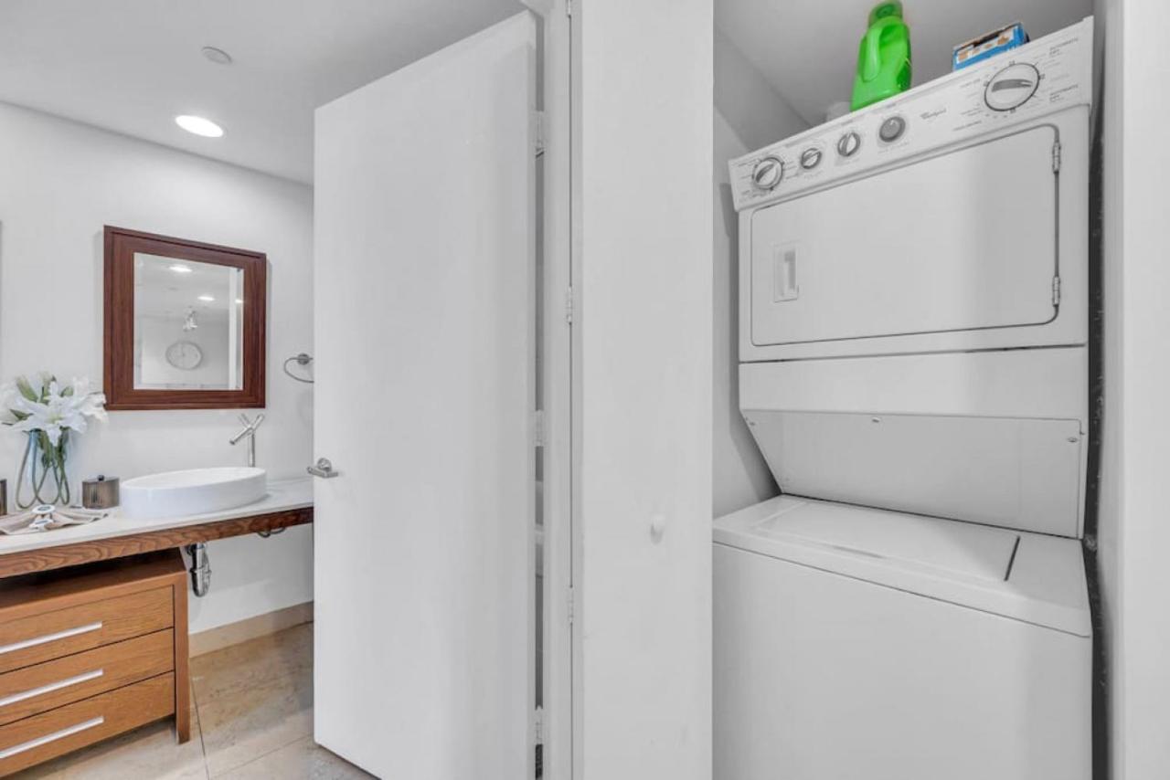 Modern 1 Bed Icon Brickell With Amazing Views Daire Miami Dış mekan fotoğraf