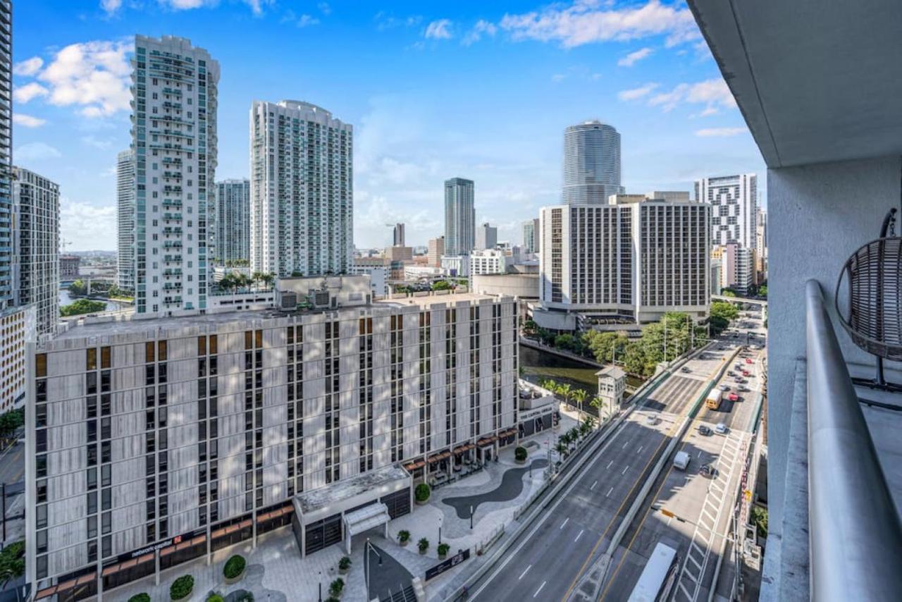 Modern 1 Bed Icon Brickell With Amazing Views Daire Miami Dış mekan fotoğraf