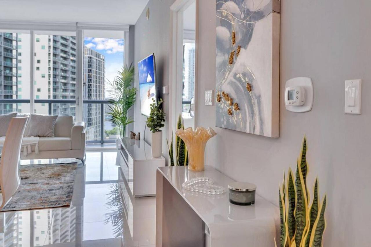 Modern 1 Bed Icon Brickell With Amazing Views Daire Miami Dış mekan fotoğraf